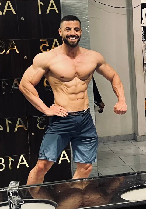 جعفر سعد في الصالة الرياضية